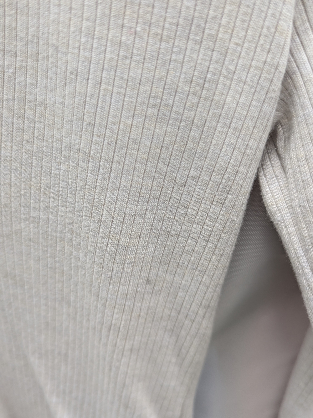 Wilfred Off White Ribbed V-Neck Polo Sweater Top Aritzia Basic Clean City Girl - Picture 11 of 15
